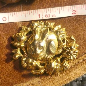 Bunny Rabbit Gold tone pin brooch